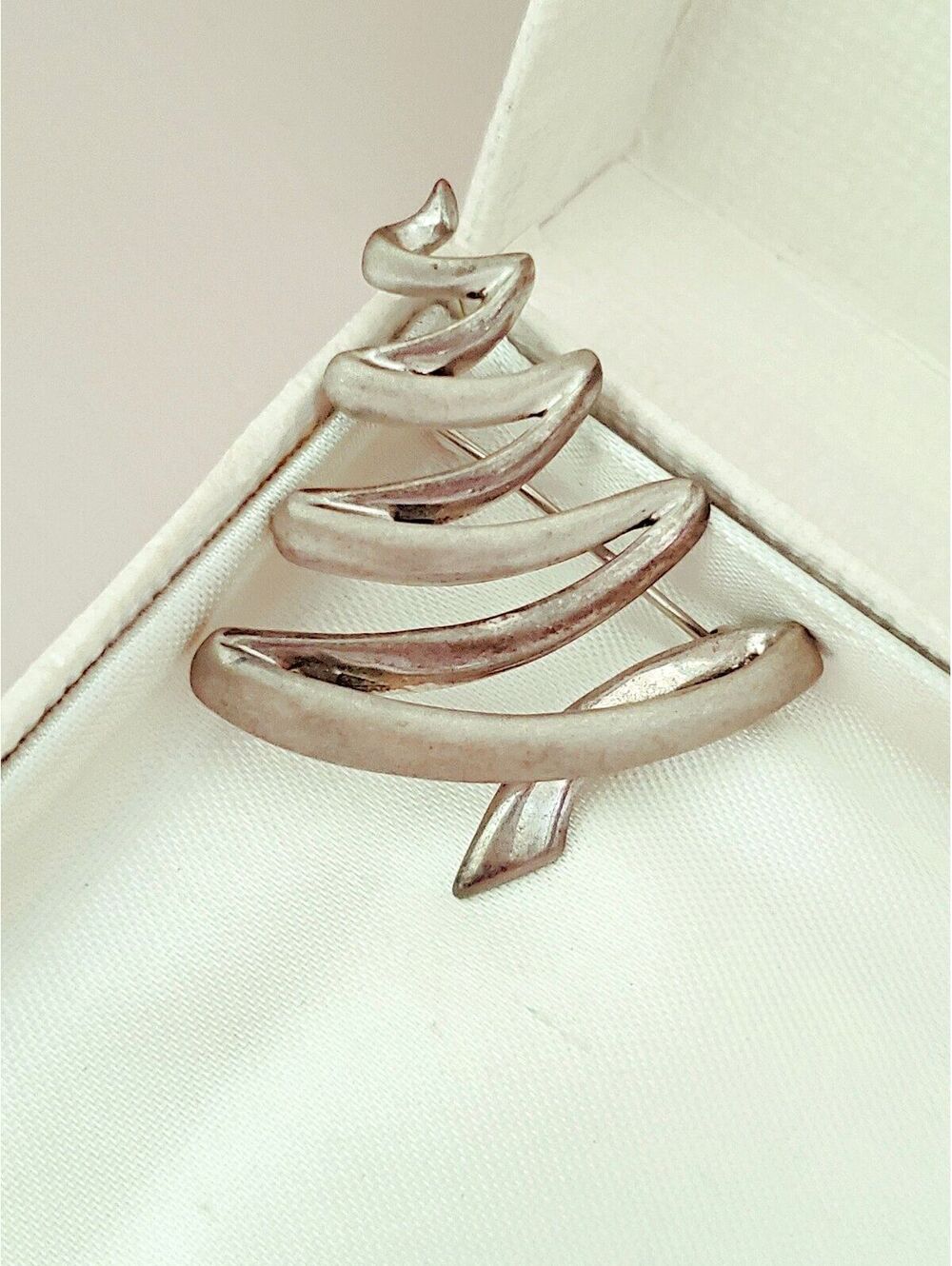 Vintage 1990s Sterling Silver Ba Ballou Modernist Christmas Tree Brooch